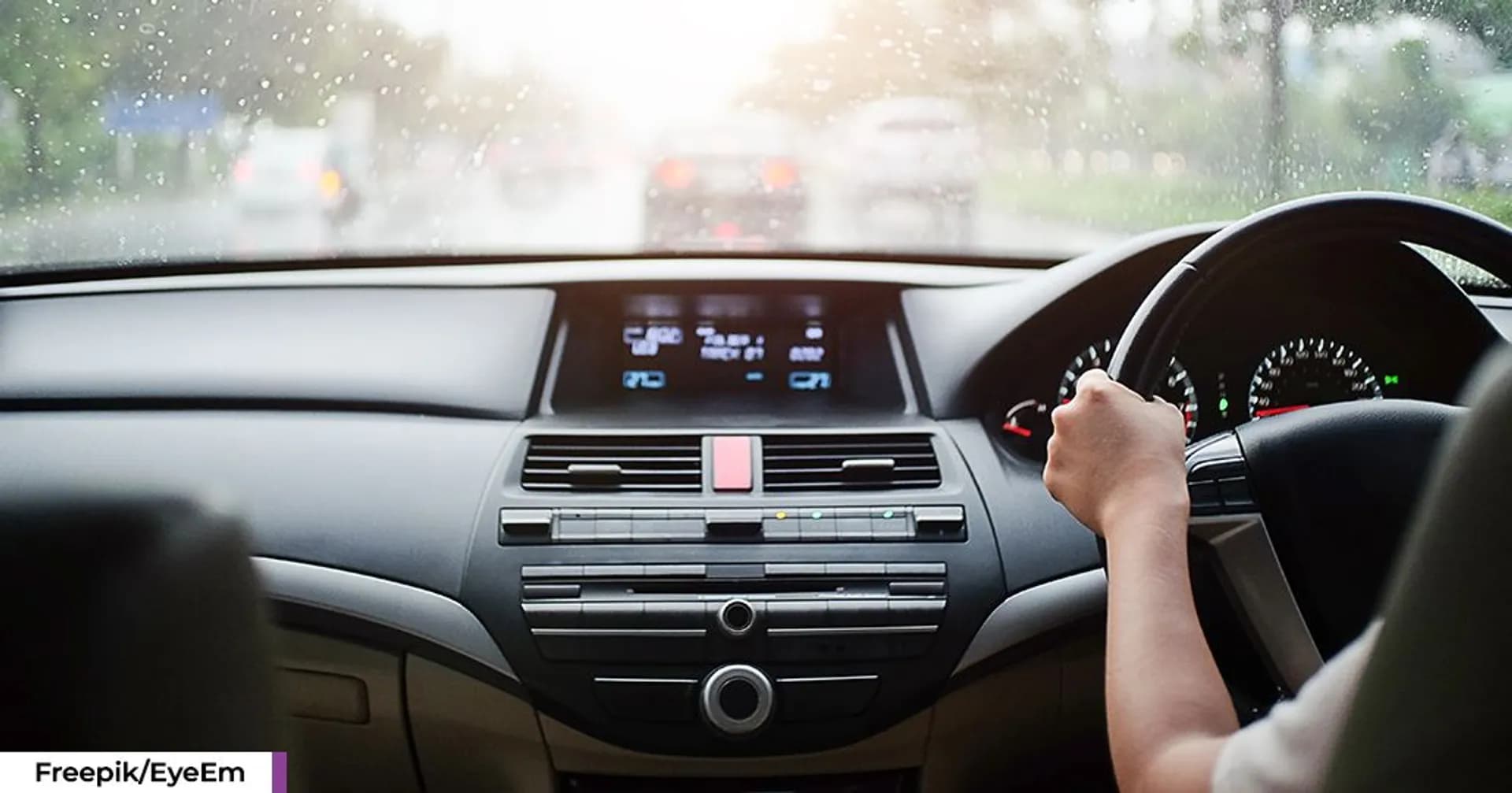 Penyebab Dashboard Mobil Kusam, Bikin Harga Jual Turun